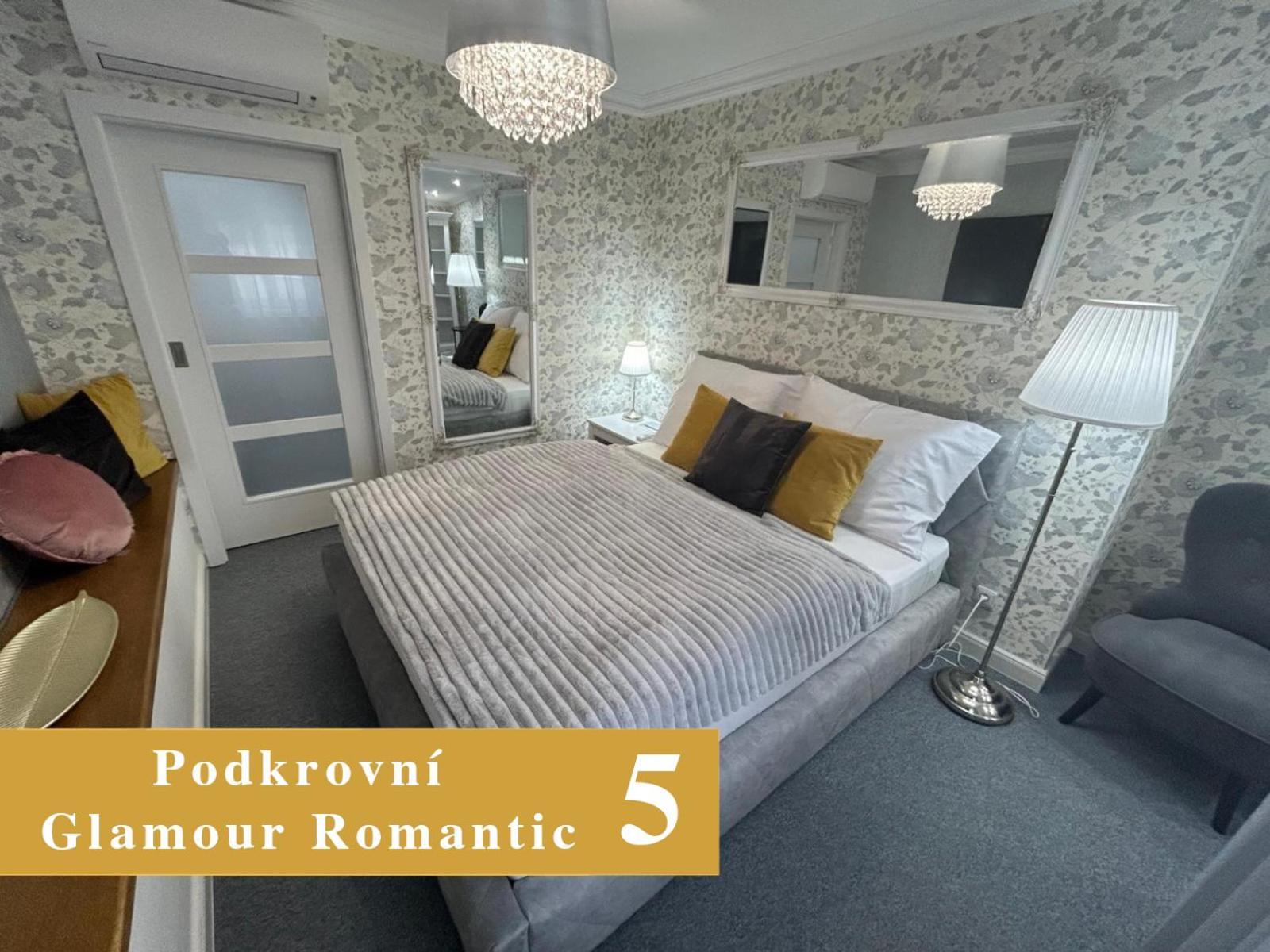 Efipa Glamour Apartments Πίλζεν Εξωτερικό φωτογραφία