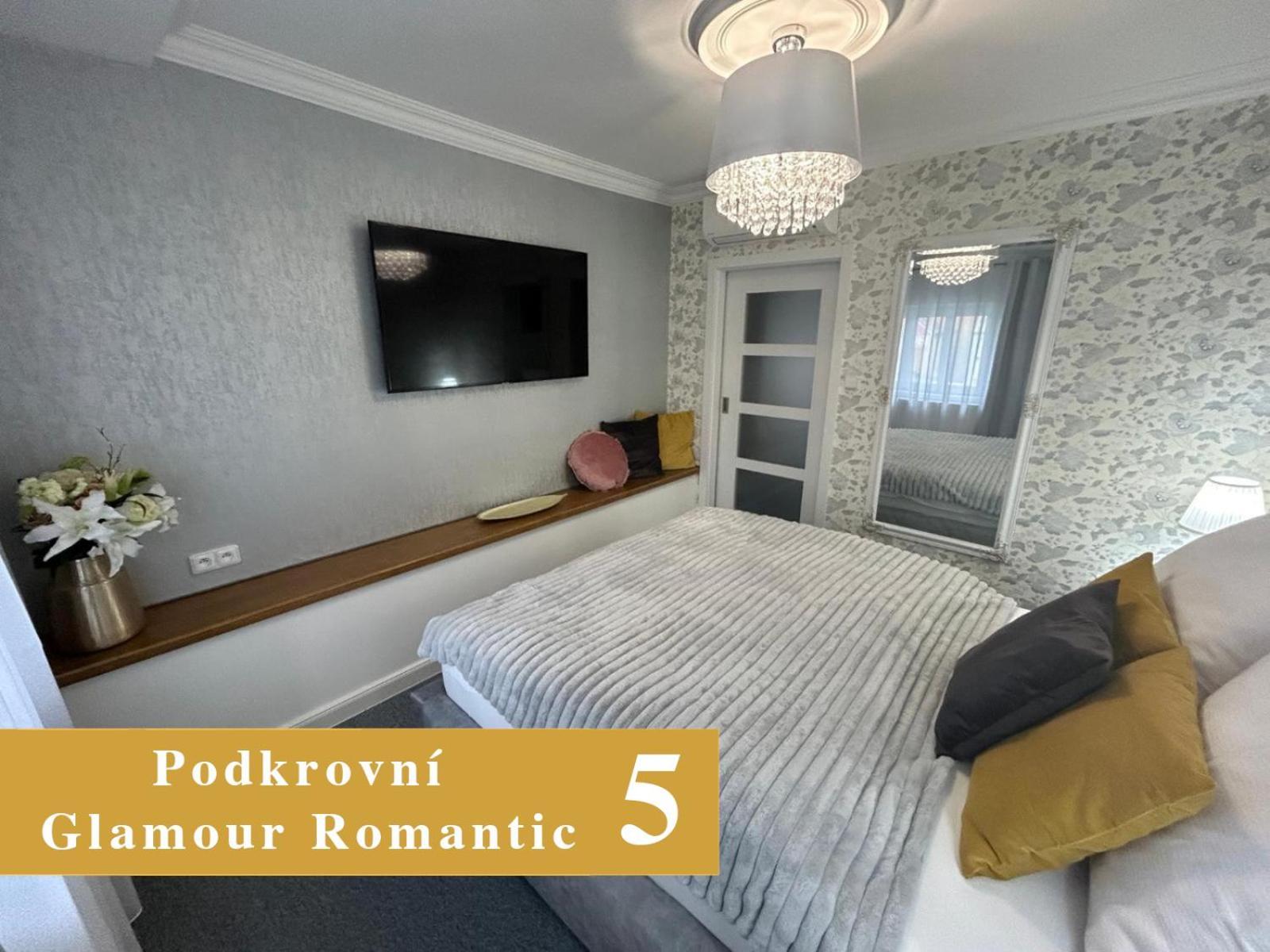 Efipa Glamour Apartments Πίλζεν Εξωτερικό φωτογραφία
