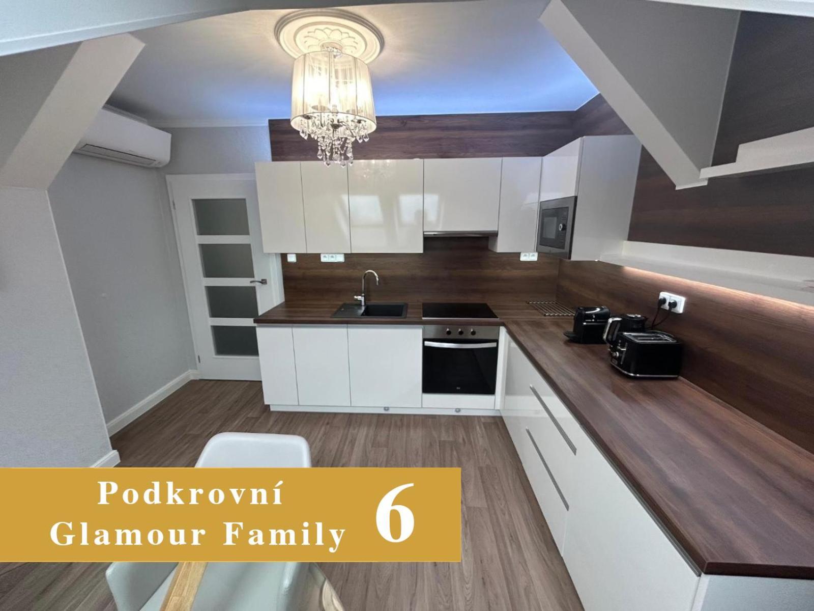 Efipa Glamour Apartments Πίλζεν Εξωτερικό φωτογραφία