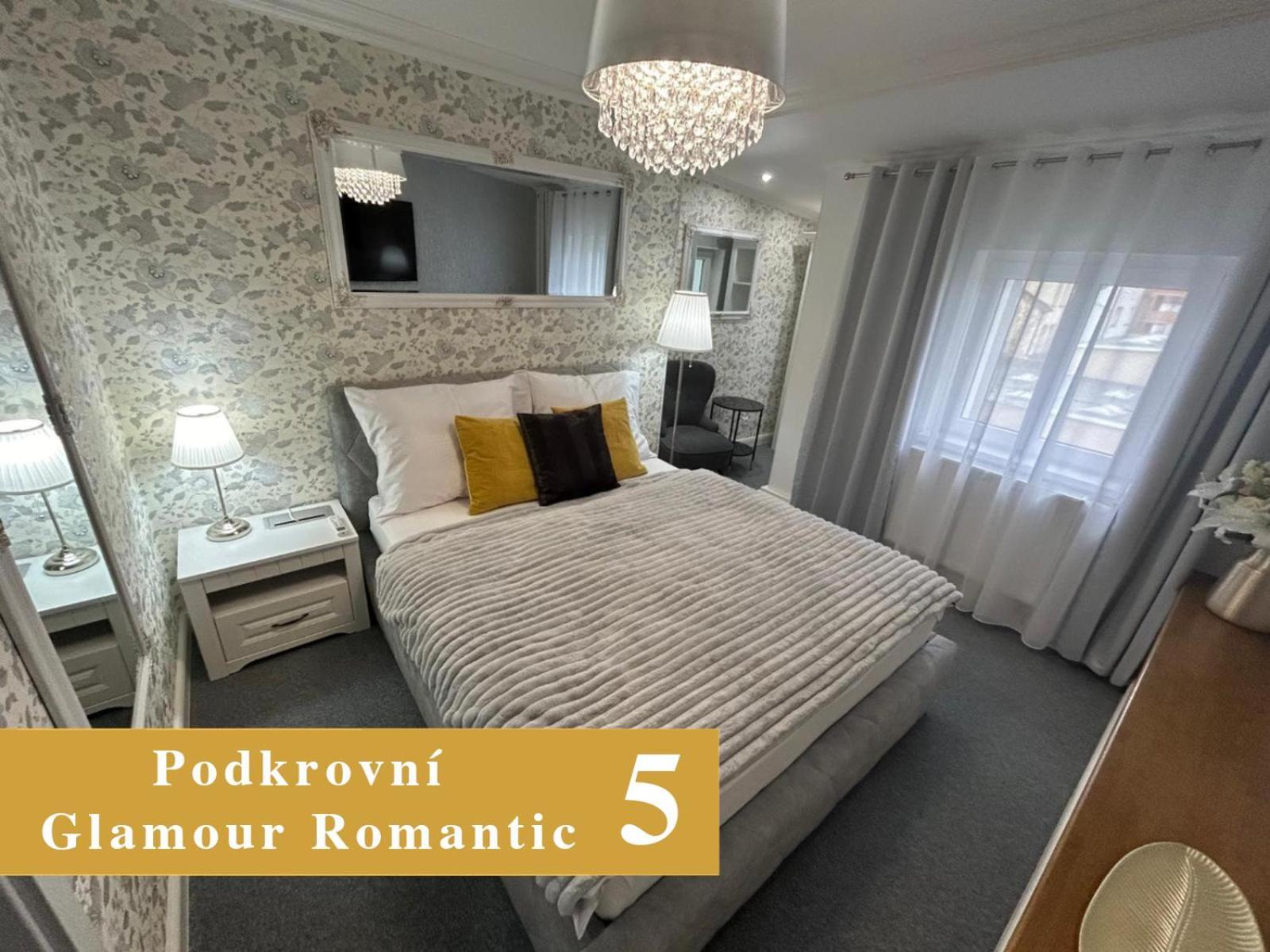 Efipa Glamour Apartments Πίλζεν Εξωτερικό φωτογραφία