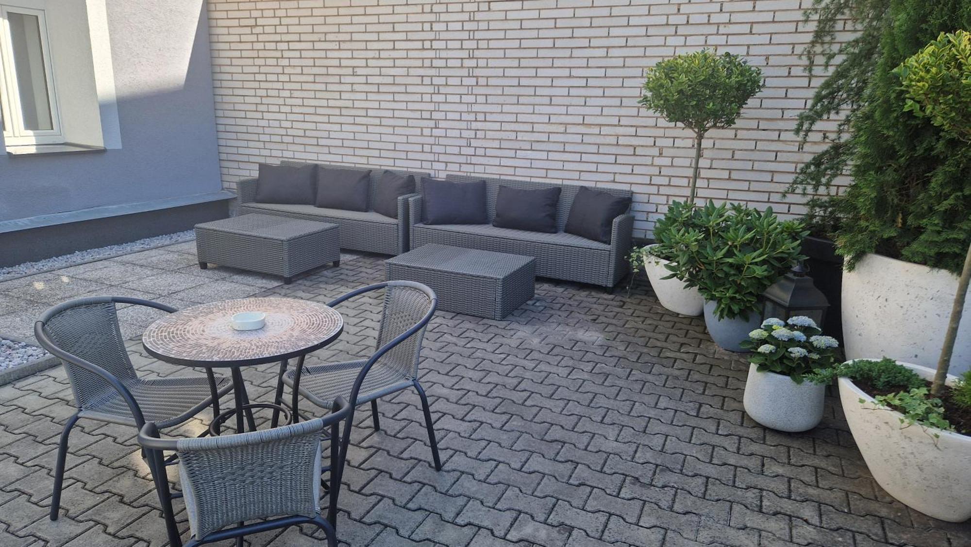 Efipa Glamour Apartments Πίλζεν Εξωτερικό φωτογραφία